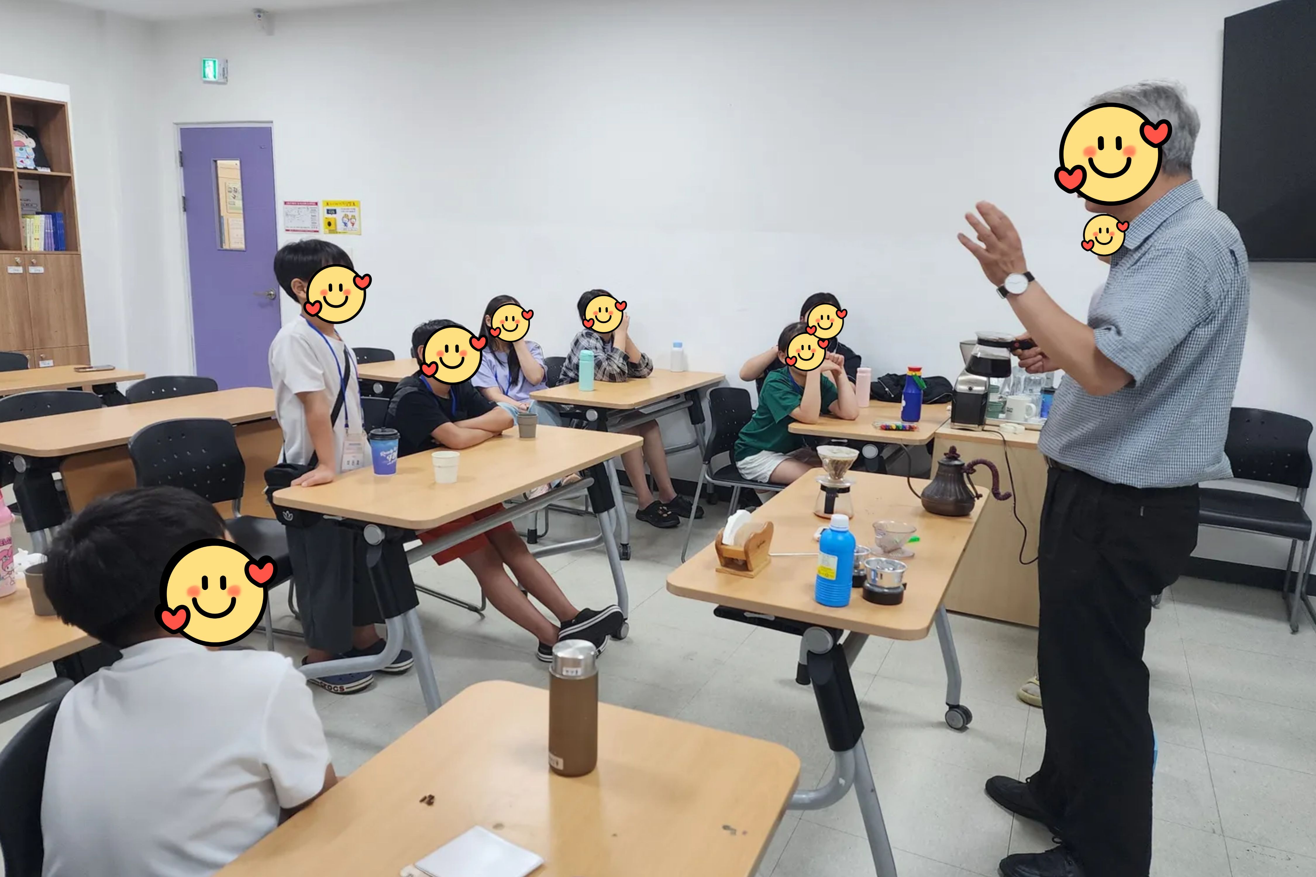 [티움교실]청소년 오감 진로 크리에이터 카페전문가 2회차 활동 공유 이미지