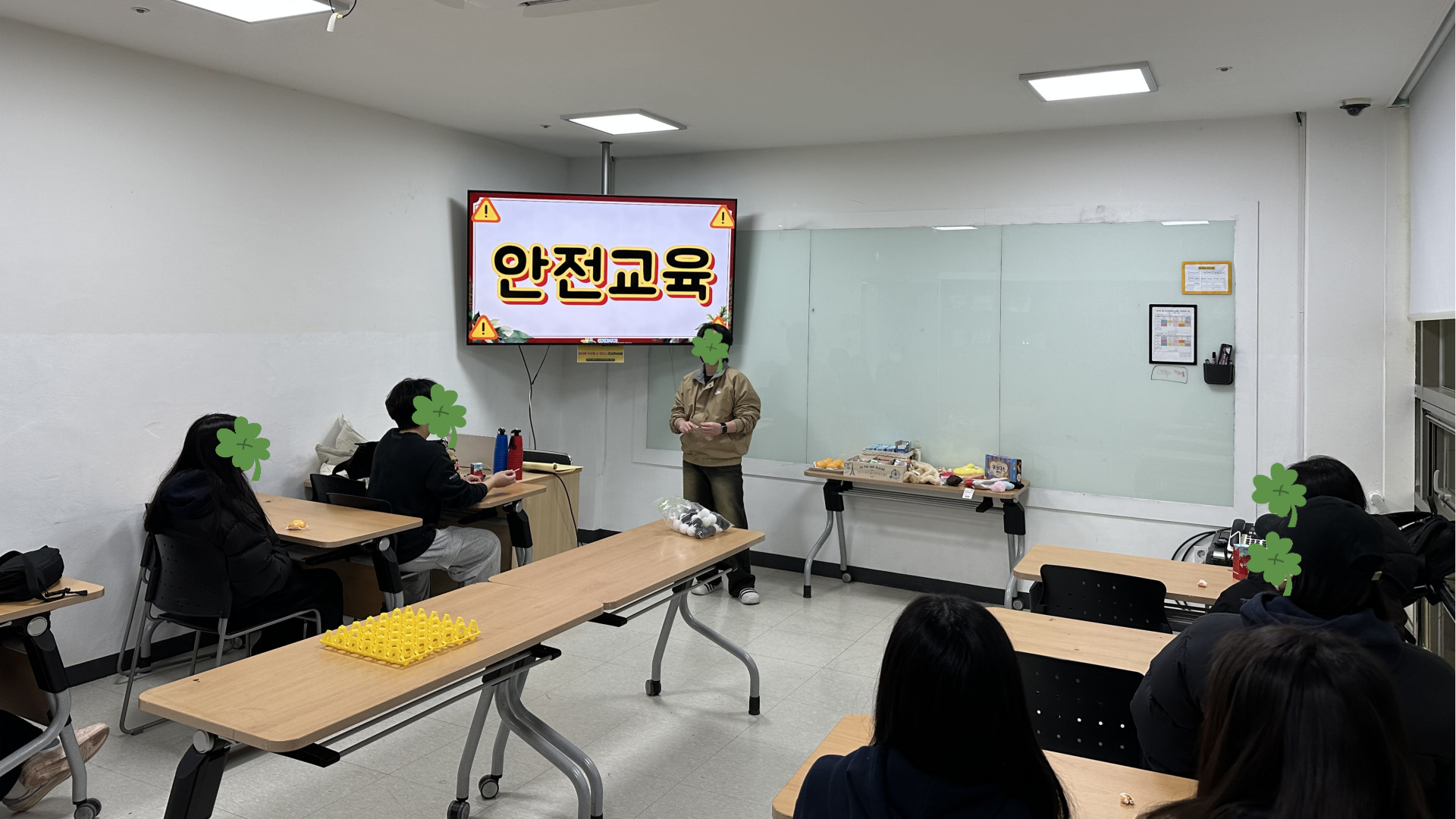 청소년동아리연합회[극한] 12월 정기회의 이미지 2