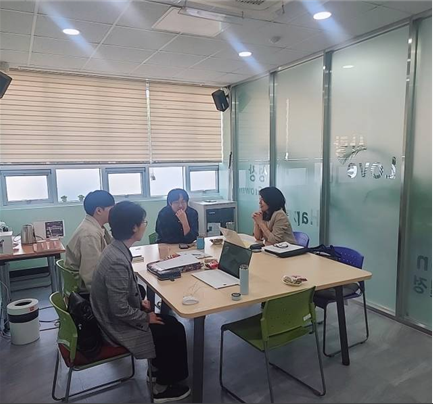 2025 스마트미디어상담사 10월 사례회의 이미지